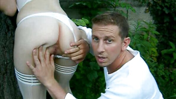 Raven ayu rambute karo alam boobies nunggang dheweke wong kang zakar