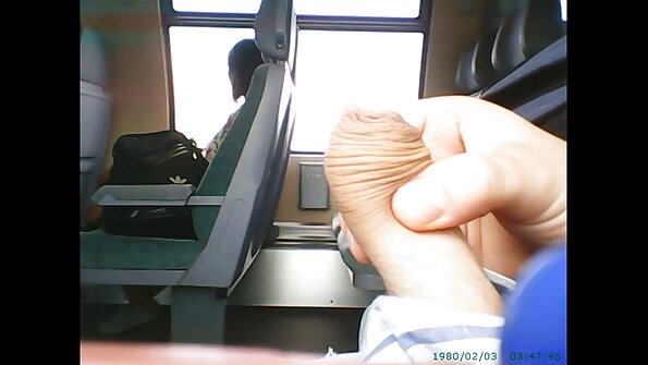 Kandang jaran ngentekake liburan sing paling apik amarga jinis karo adik tiri remaja