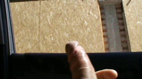 Short rambute teen ayu hammered ing dheweke lunyu pus